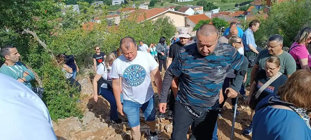 Članovi Udruge ‘HVIDR-a Jug Čakovec’ posjetili Međugorje 2024 (7) Članovi Udruge ‘HVIDR-a Jug Čakovec’ posjetili Međugorje 2024 (7)