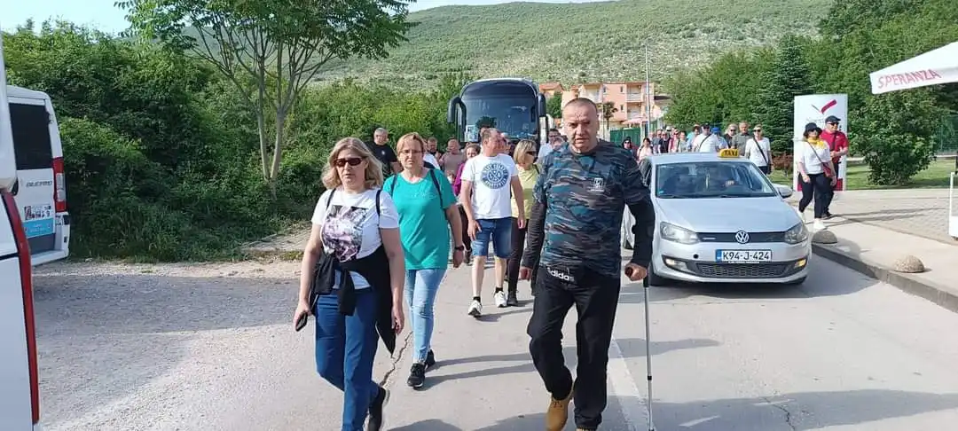 Članovi Udruge ‘HVIDR-a Jug Čakovec’ posjetili Međugorje 2024 (8) Članovi Udruge ‘HVIDR-a Jug Čakovec’ posjetili Međugorje 2024 (8)