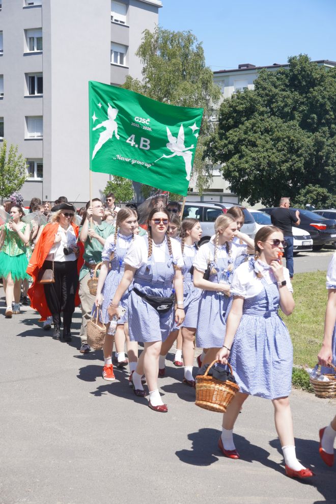 Coolijada mimohod maturanti 2026 (10)