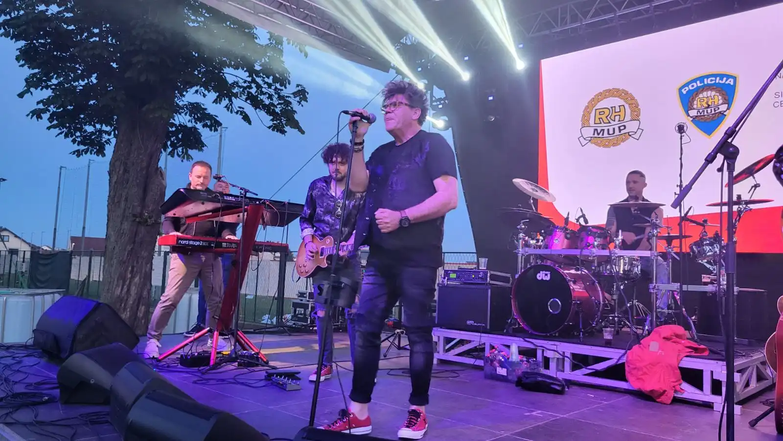 Crvena jabuka u Prelogu – vatromet (10) Crvena jabuka u Prelogu – vatromet (10)