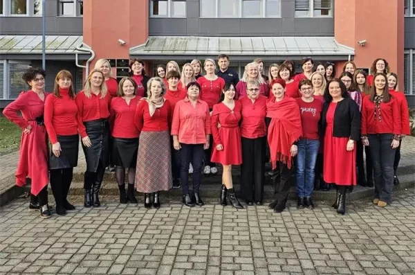 Crvene haljine PU međimurska