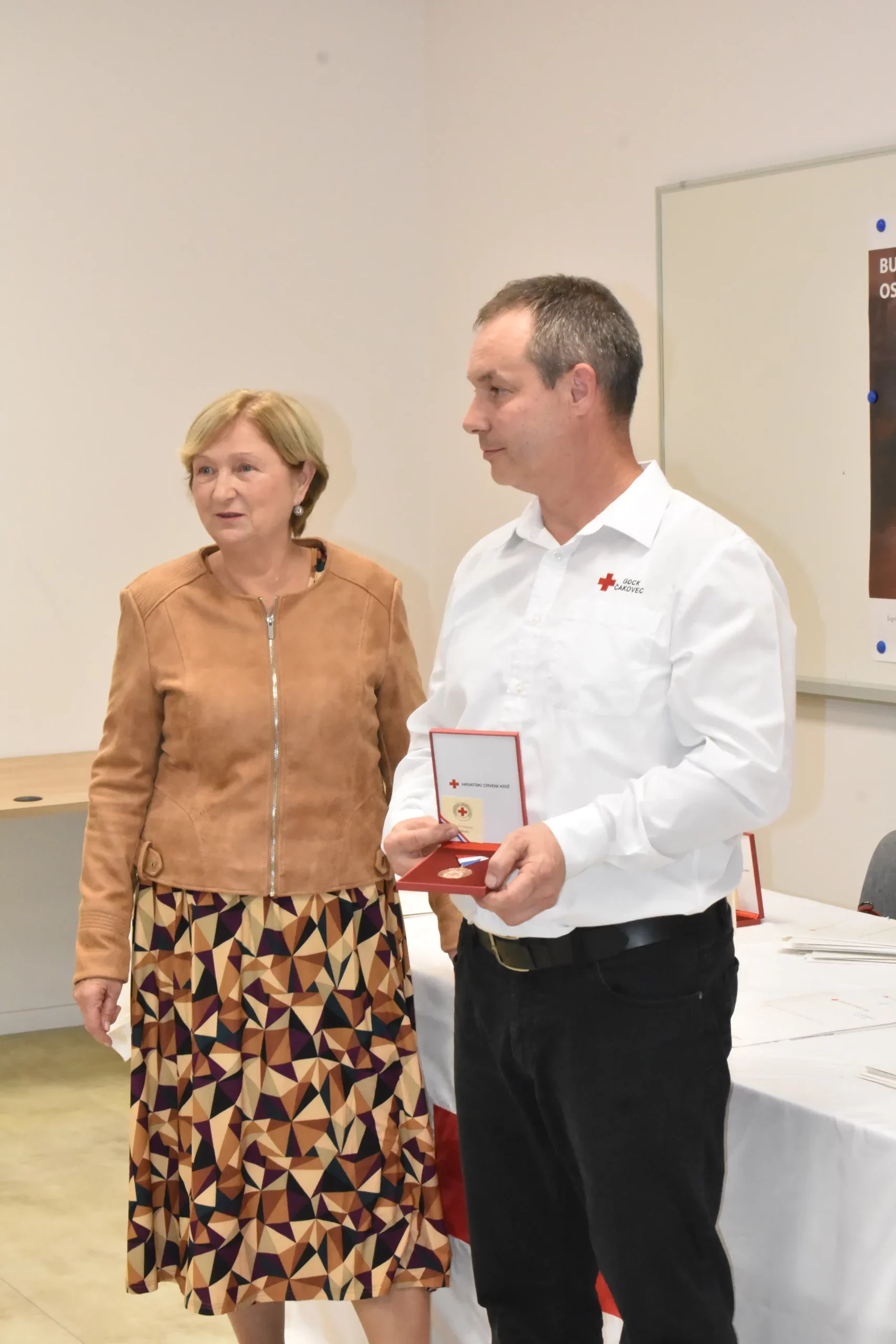 Crveni križ priznanja – darivanje krvi (14)