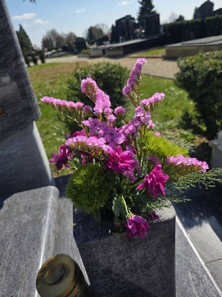 Cvijeće i dekoracije na čakovečkom groblju 2026 (10)