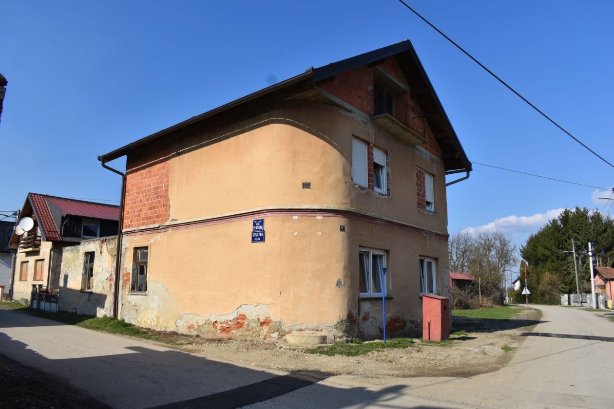 Cvjetna ulica u Hodošanu (1)