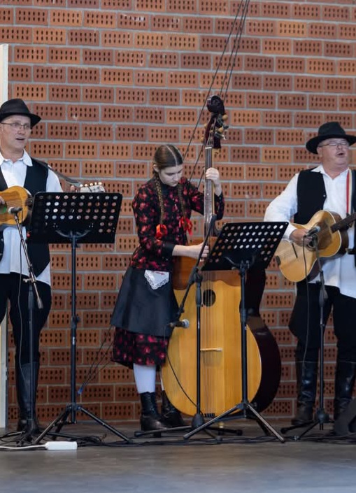 Dalija Dekleva Dalia Dekleva