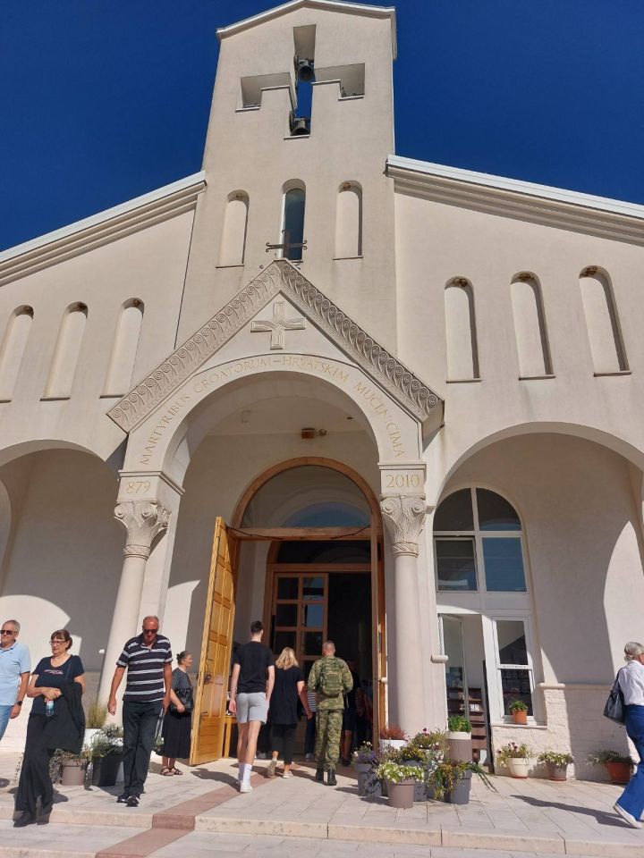 DAN HRVATSKIH MUČENIKA Vjernici iz Međimurja na proslavi u Udbini (13)