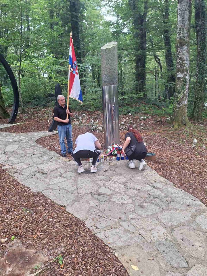 DAN HRVATSKIH MUČENIKA Vjernici iz Međimurja na proslavi u Udbini (3)