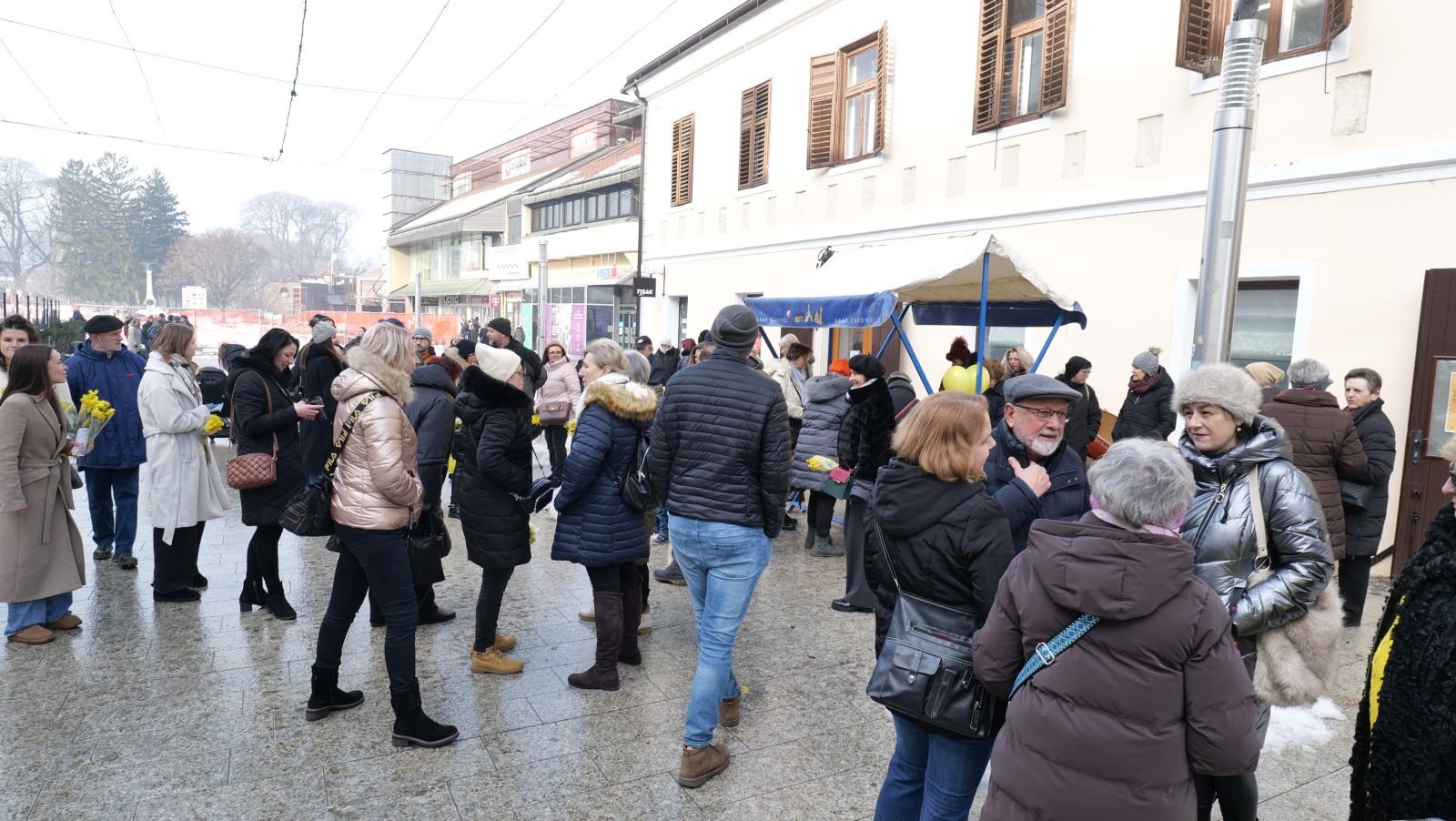 DAN MIMOZA Na Trgu Republike u tijeku tradicionalna akcija podizanja svijesti o raku vrata maternice (19)