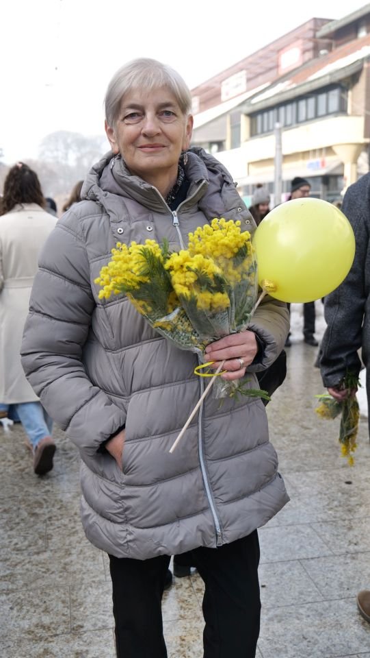 DAN MIMOZA Na Trgu Republike u tijeku tradicionalna akcija podizanja svijesti o raku vrata maternice (5)
