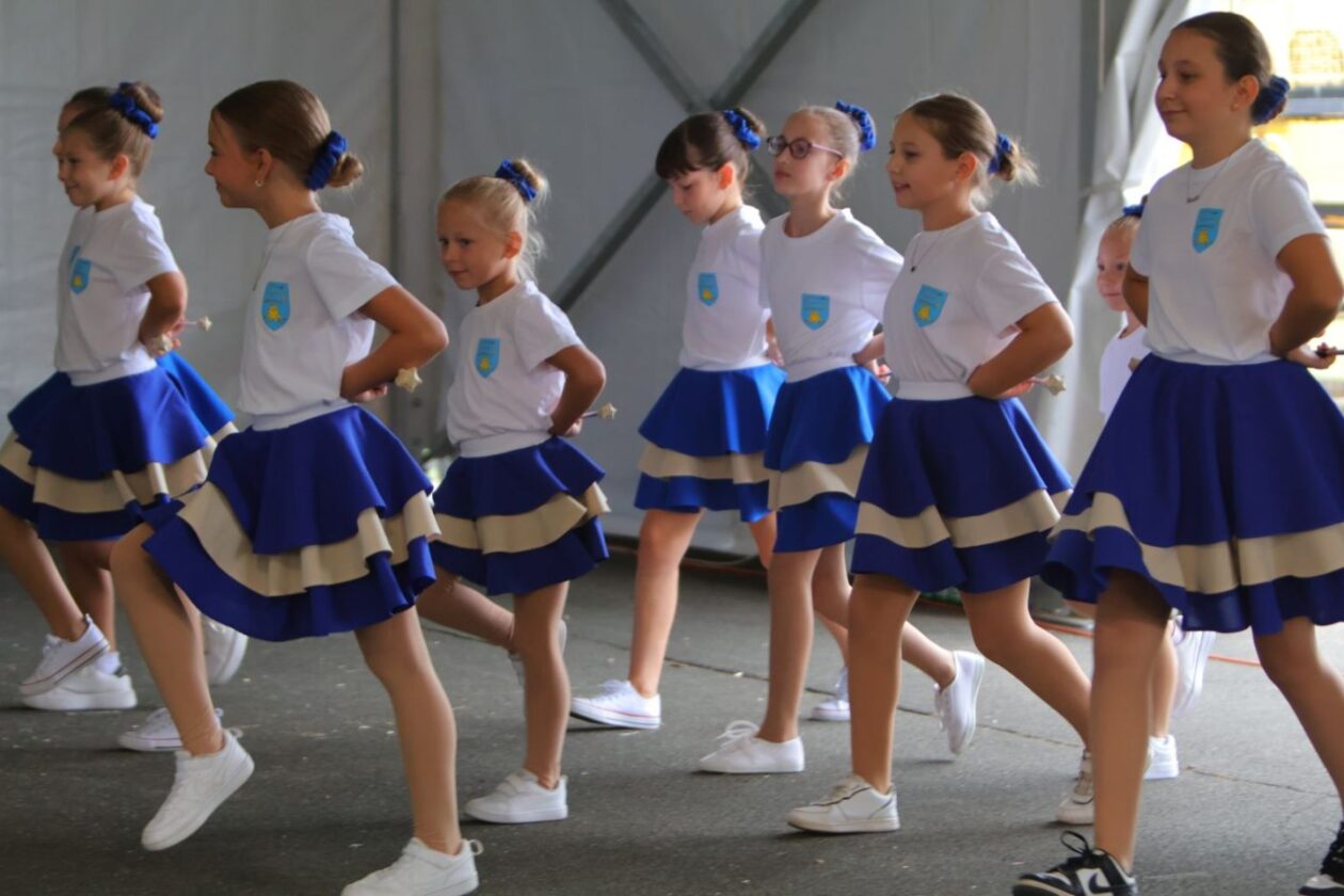 DAN MJESTA Savska Ves slavila uz budnicu, mimohod i nogomet (12) DAN MJESTA Savska Ves slavila uz budnicu, mimohod i nogomet (12)