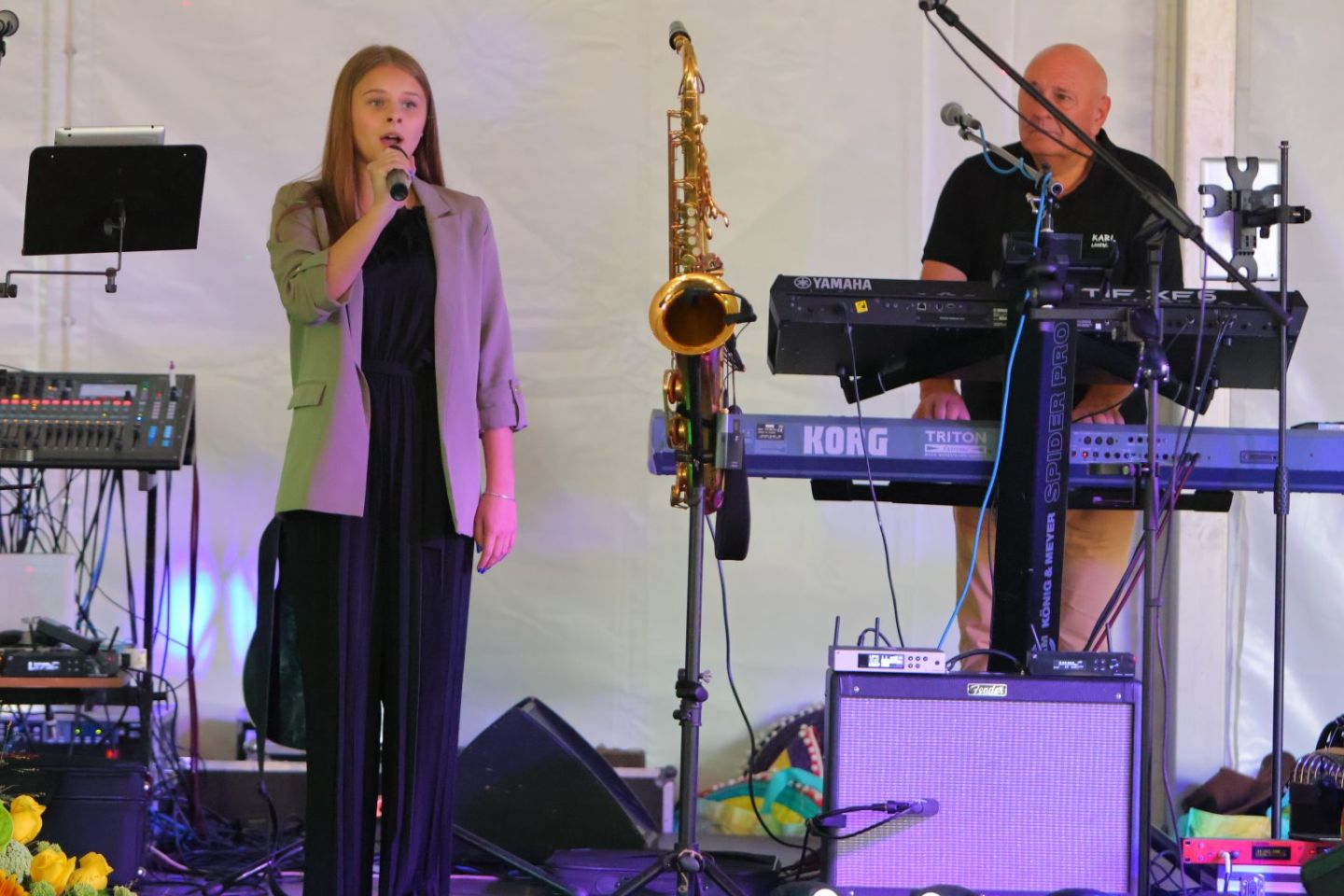 DAN MJESTA Savska Ves slavila uz budnicu, mimohod i nogomet (18)