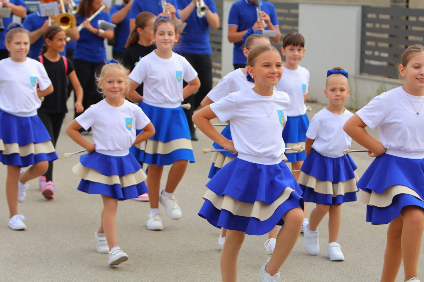 DAN MJESTA Savska Ves slavila uz budnicu, mimohod i nogomet (22)