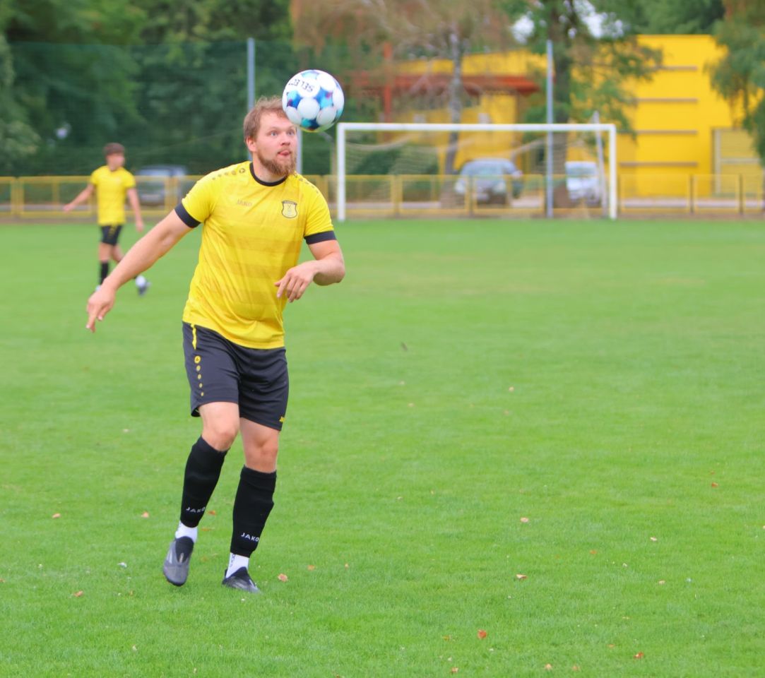 DAN MJESTA Savska Ves slavila uz budnicu, mimohod i nogomet (5)