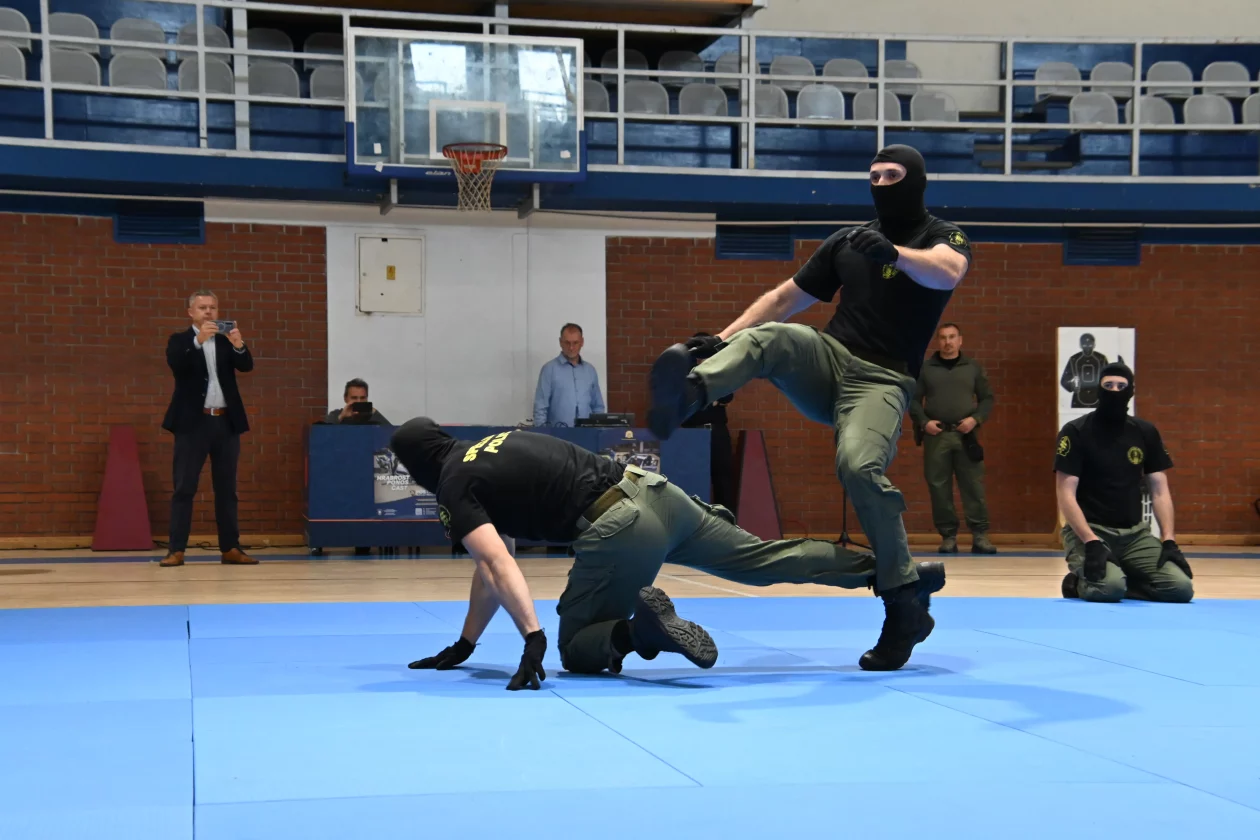 DAN OTVORENIH VRATA policija pu međimurska IV (16)