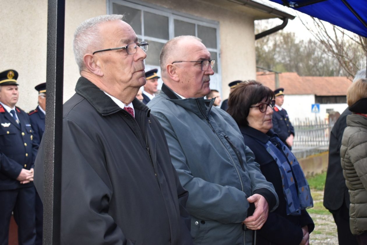 DAN PALINOVCA (10) DAN PALINOVCA (10)