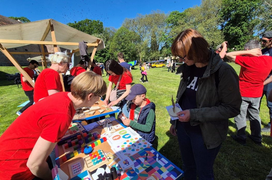DAN TEHNIČKE KULTURE Perivoj Zrinskih pretvoren u centar robotike, znanja i kreativnosti (8)