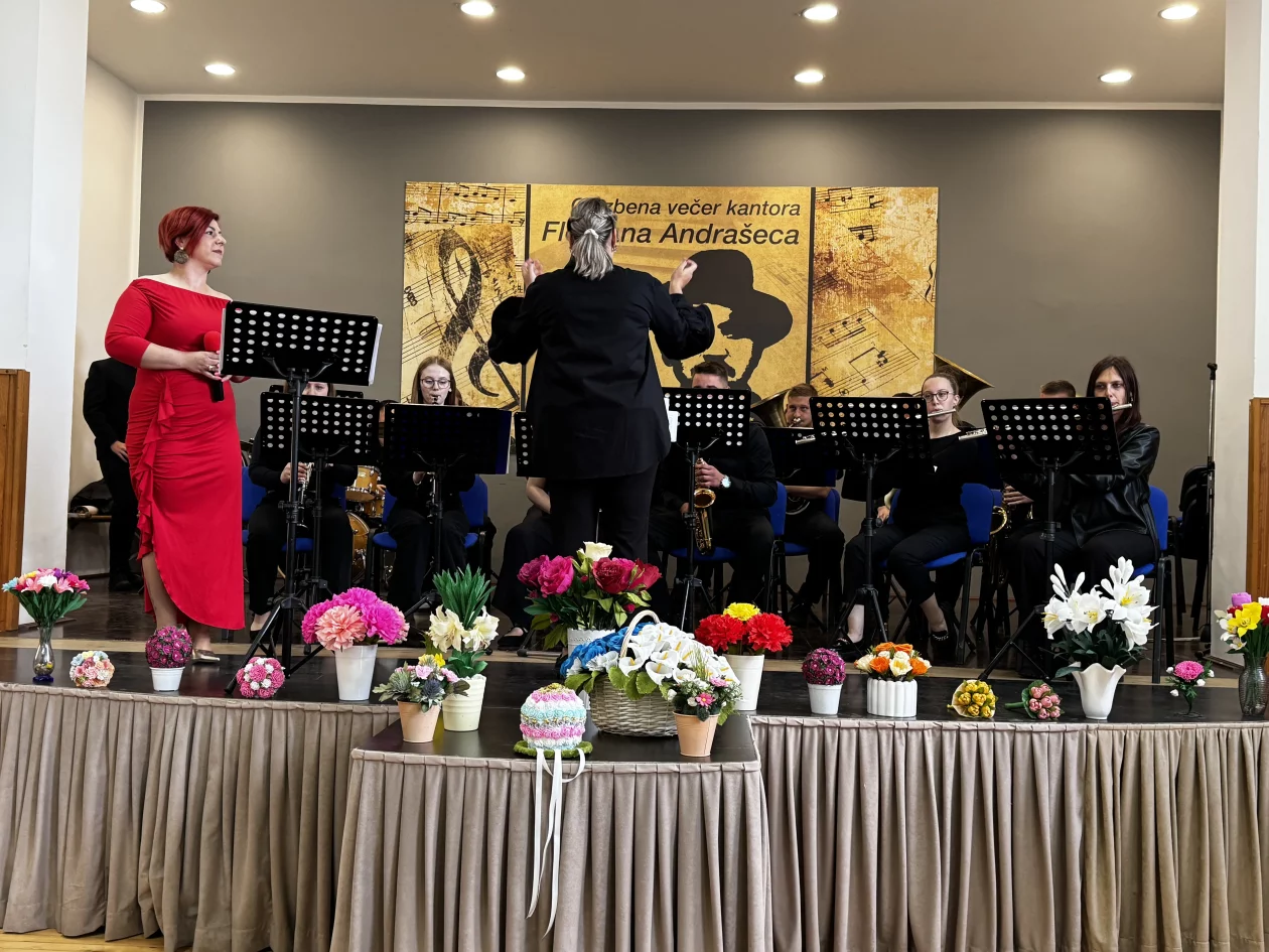 DEKANOVEC Limena glazba Dekanovec majčin dan (12)