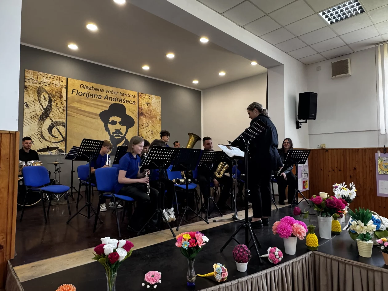 DEKANOVEC Limena glazba Dekanovec majčin dan (5)
