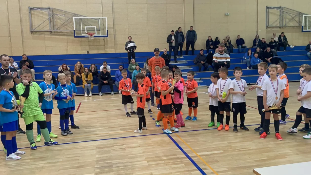 DINAMO-ZELENKO-BAT (2)