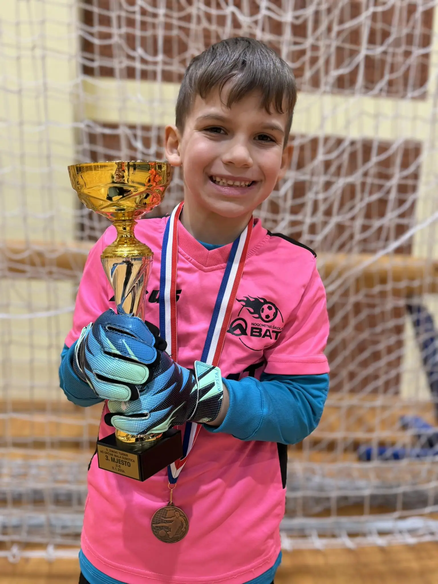 DINAMO-ZELENKO-BAT U-8 (2)