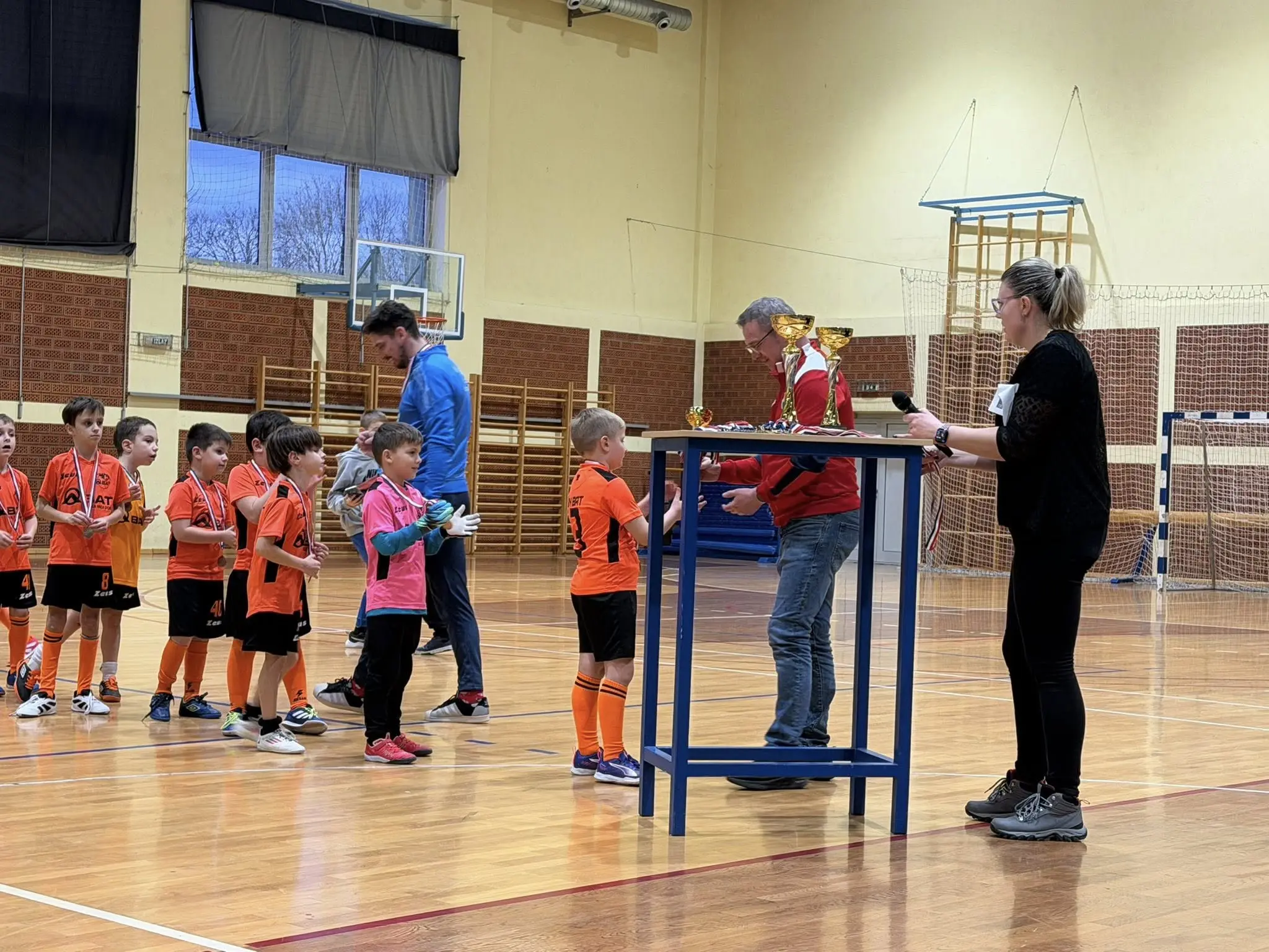 DINAMO-ZELENKO-BAT U-8 (20)