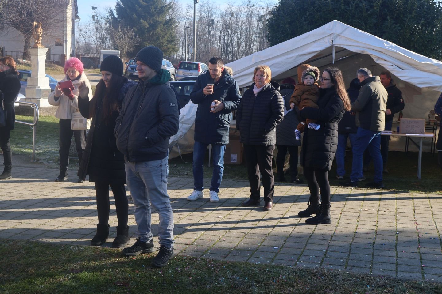 DJEČJI DOČEK Veselo podne u Mačkovcu slavi se ispred Društvenog doma (17)