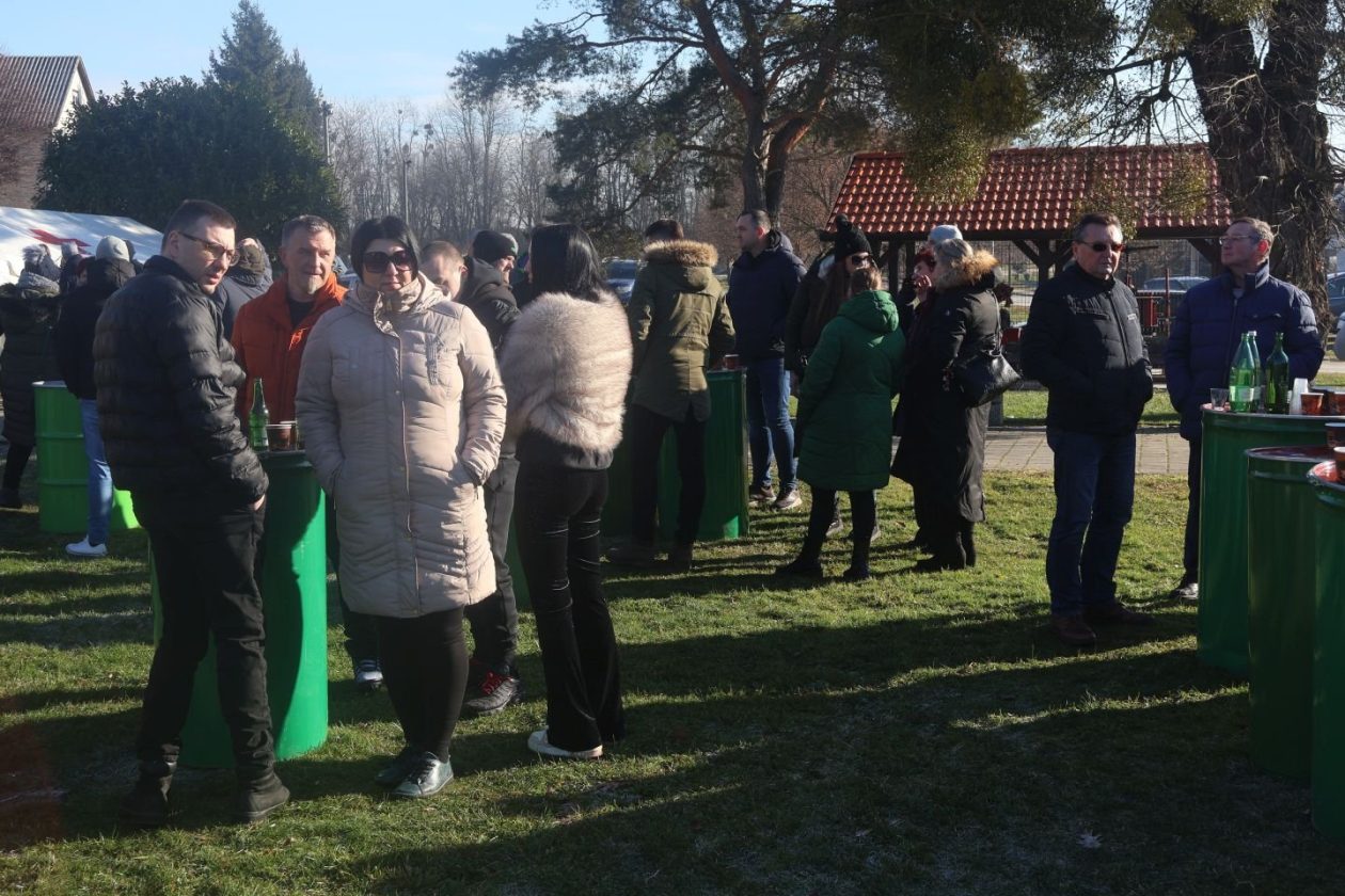 DJEČJI DOČEK Veselo podne u Mačkovcu slavi se ispred Društvenog doma (24)