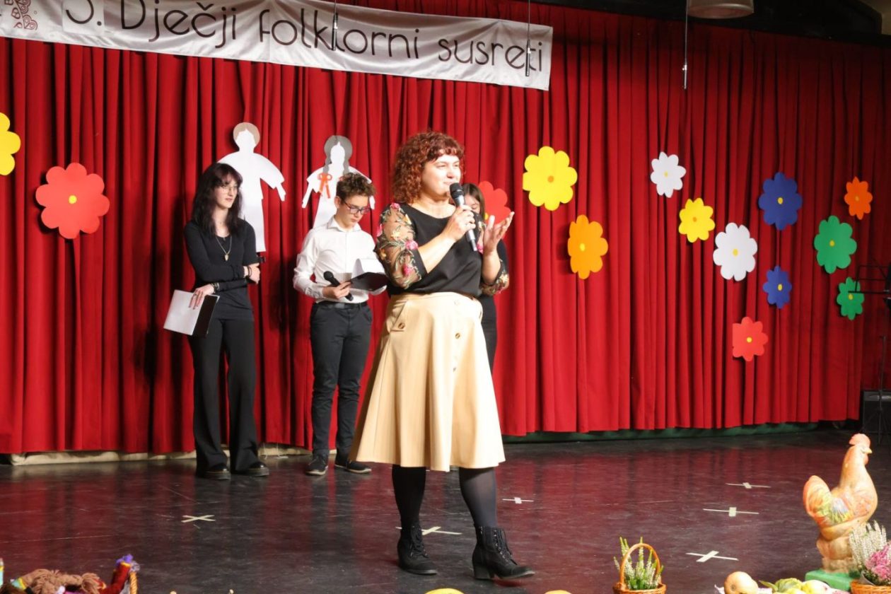 DJEČJI FOLKLORNI SUSRETI Rasplesani mališani iz Međimurja osvojili Žiškovec! (12)