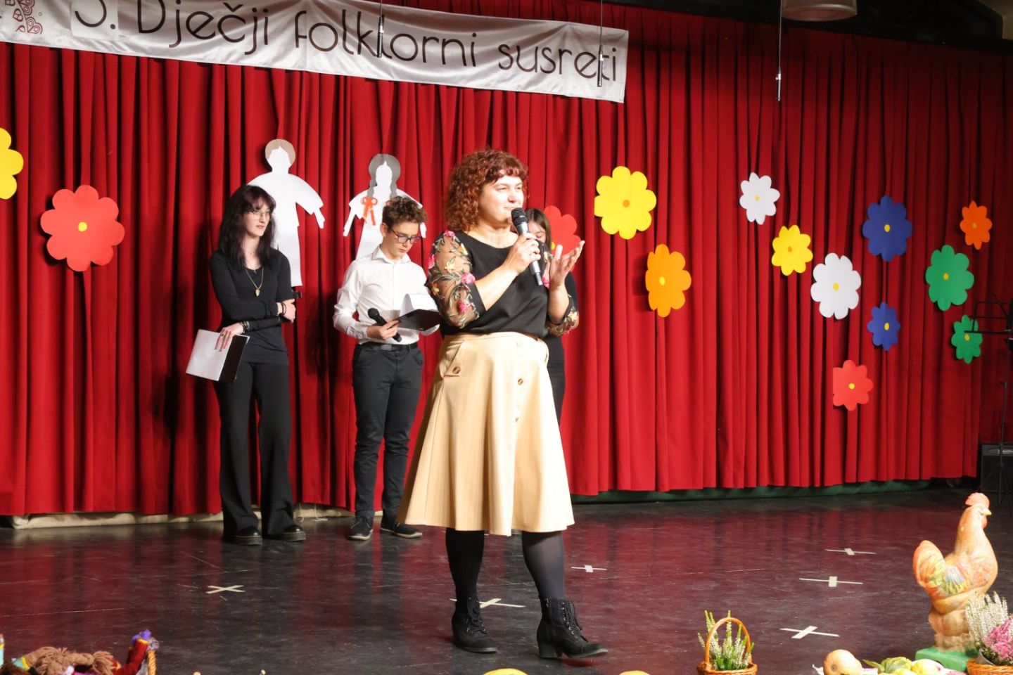 DJEČJI FOLKLORNI SUSRETI Rasplesani mališani iz Međimurja osvojili Žiškovec! (12)