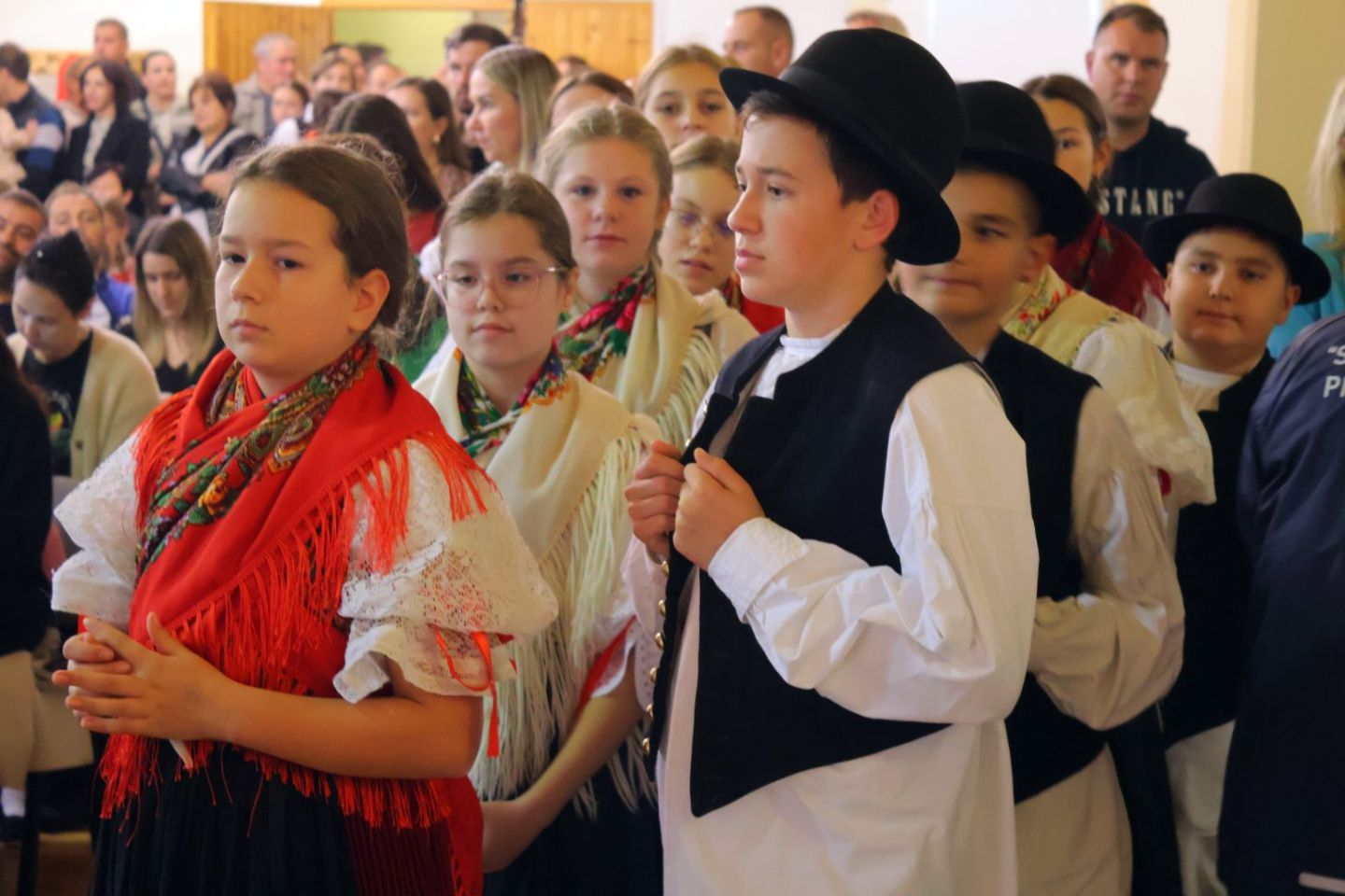DJEČJI FOLKLORNI SUSRETI Rasplesani mališani iz Međimurja osvojili Žiškovec! (37)