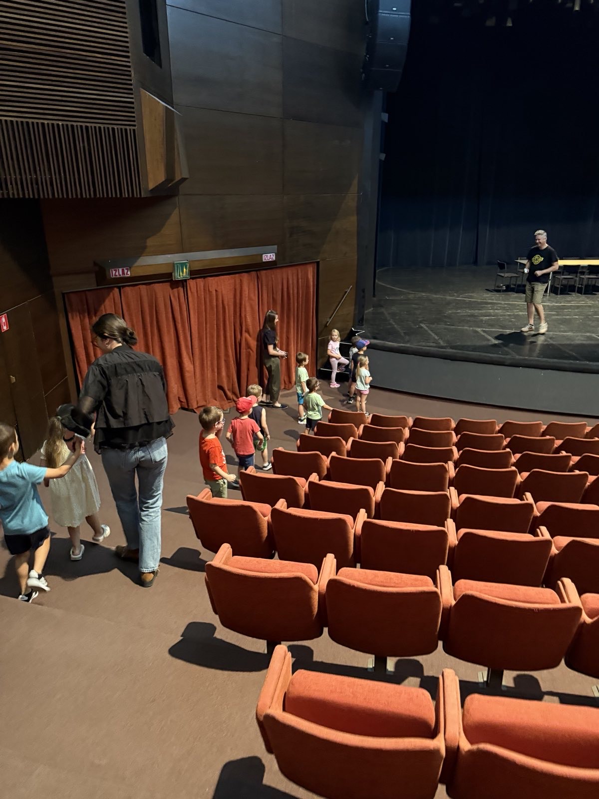 DJEČJI VFRTIĆ DJEČKJA MAŠTA (12) DJEČJI VFRTIĆ DJEČKJA MAŠTA (12)