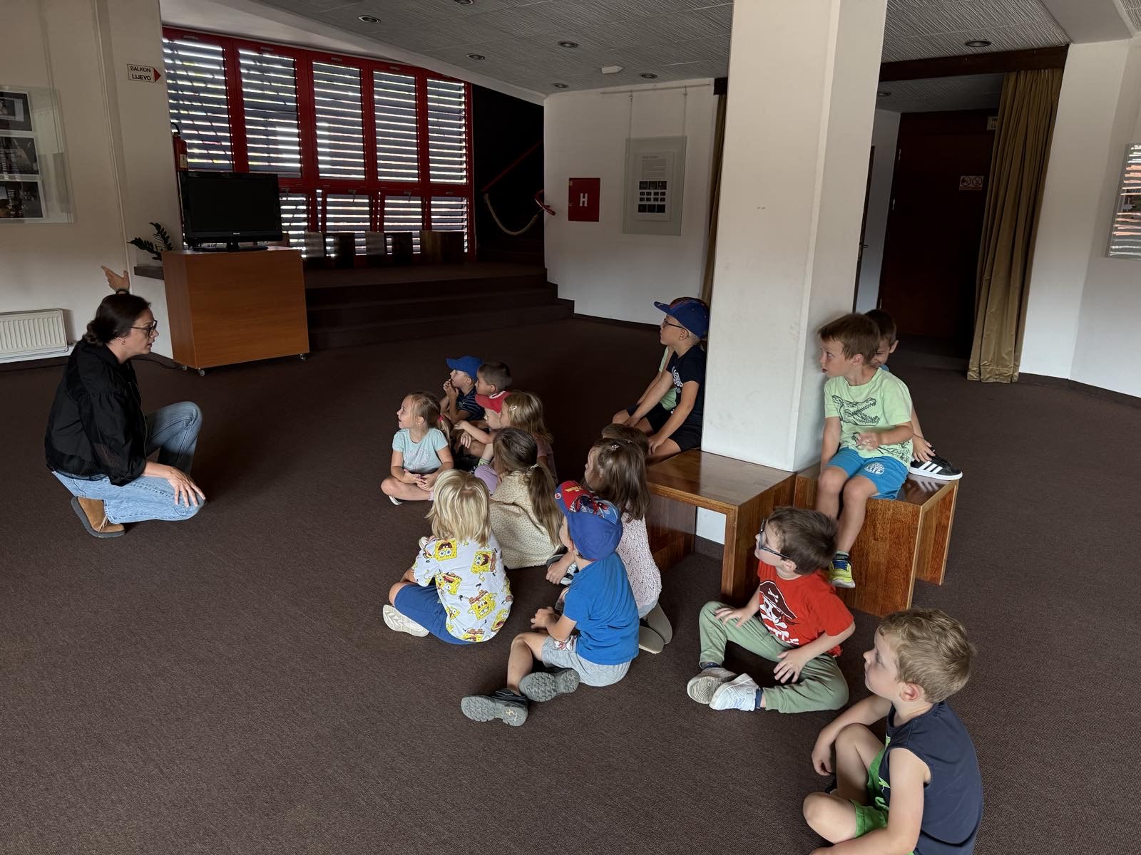 DJEČJI VFRTIĆ DJEČKJA MAŠTA (6) DJEČJI VFRTIĆ DJEČKJA MAŠTA (6)