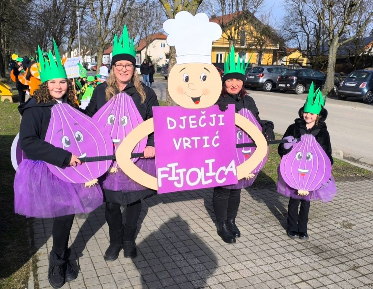 DJEČJI VRTIĆ FIJOLICA – fašnik (10) DJEČJI VRTIĆ FIJOLICA – fašnik (10)