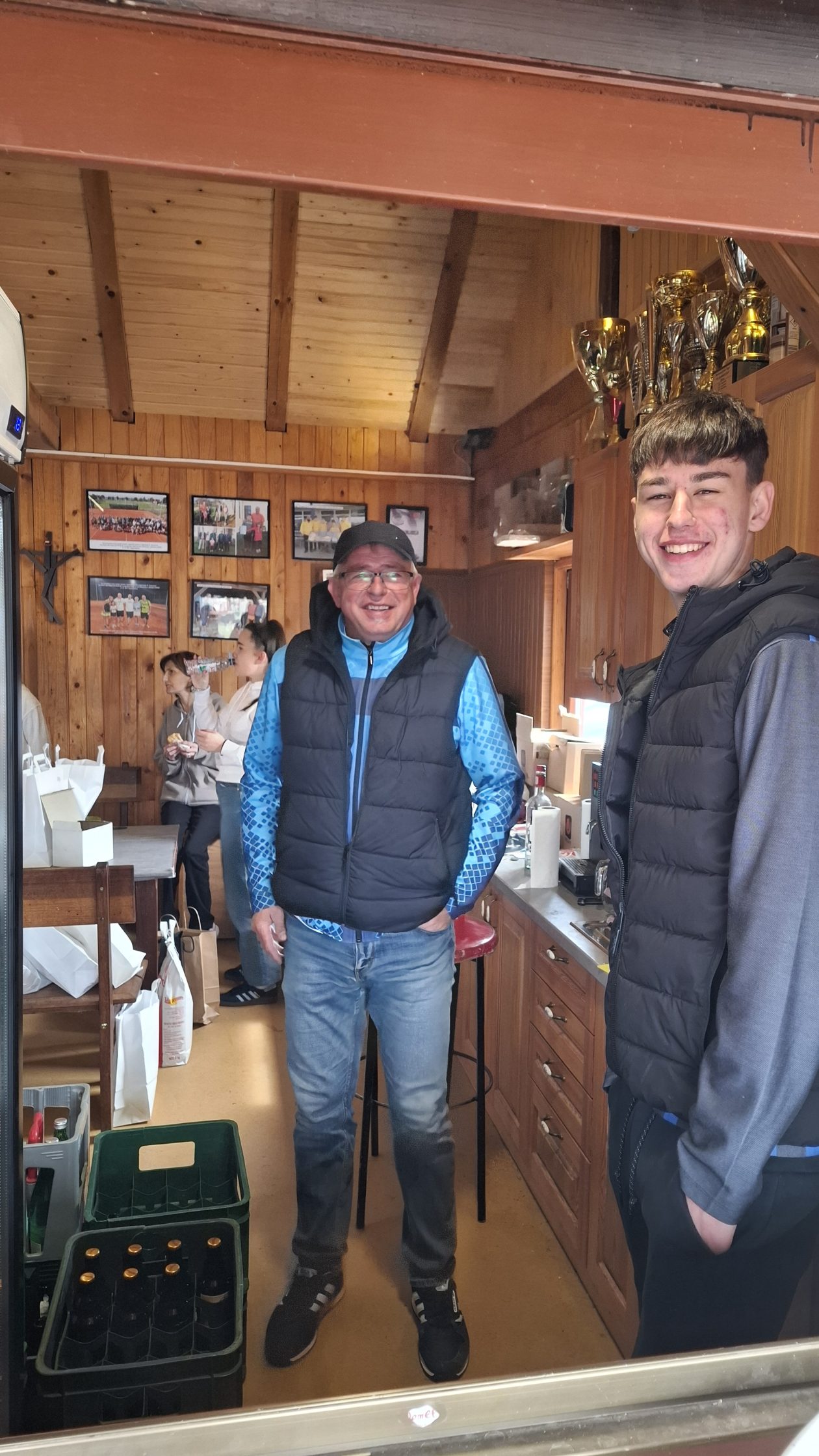 DONJA DUBRAVA humanitarni teniski turnir (13) DONJA DUBRAVA humanitarni teniski turnir (13)