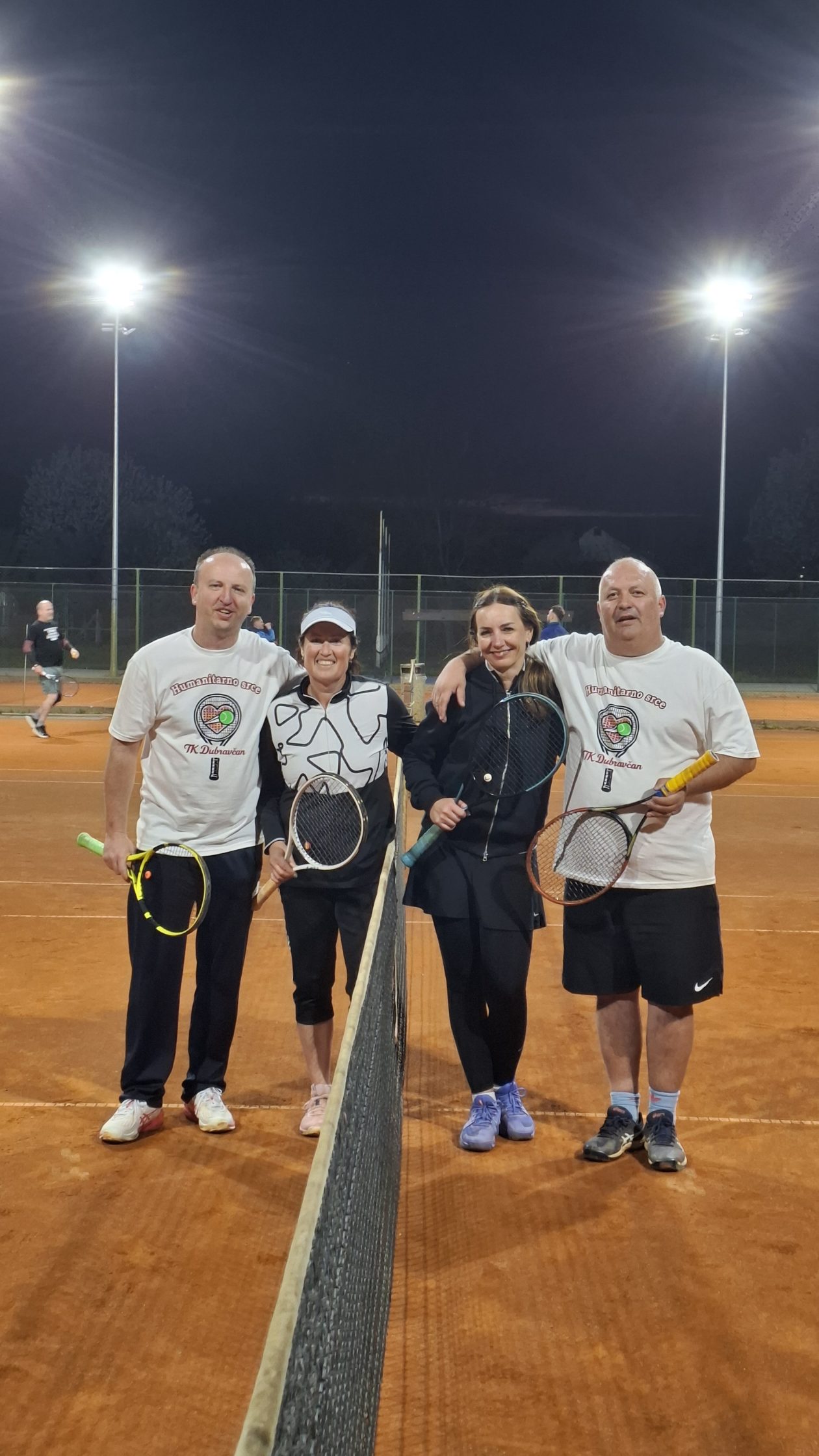 DONJA DUBRAVA humanitarni teniski turnir (16) DONJA DUBRAVA humanitarni teniski turnir (16)
