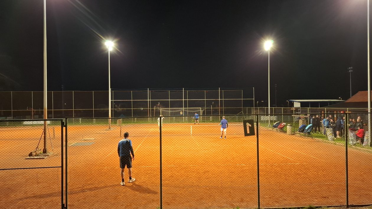 DONJA DUBRAVA humanitarni teniski turnir (17) DONJA DUBRAVA humanitarni teniski turnir (17)