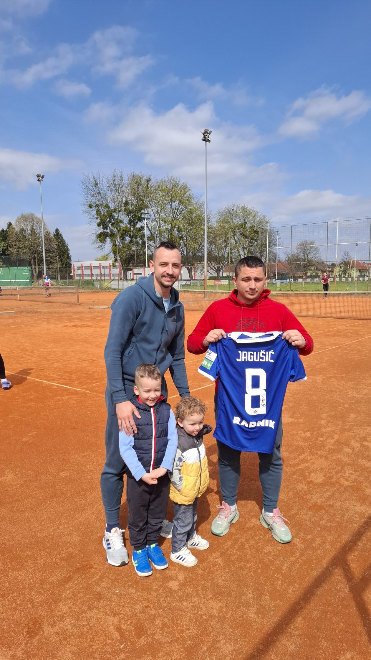 DONJA DUBRAVA humanitarni teniski turnir (6) DONJA DUBRAVA humanitarni teniski turnir (6)