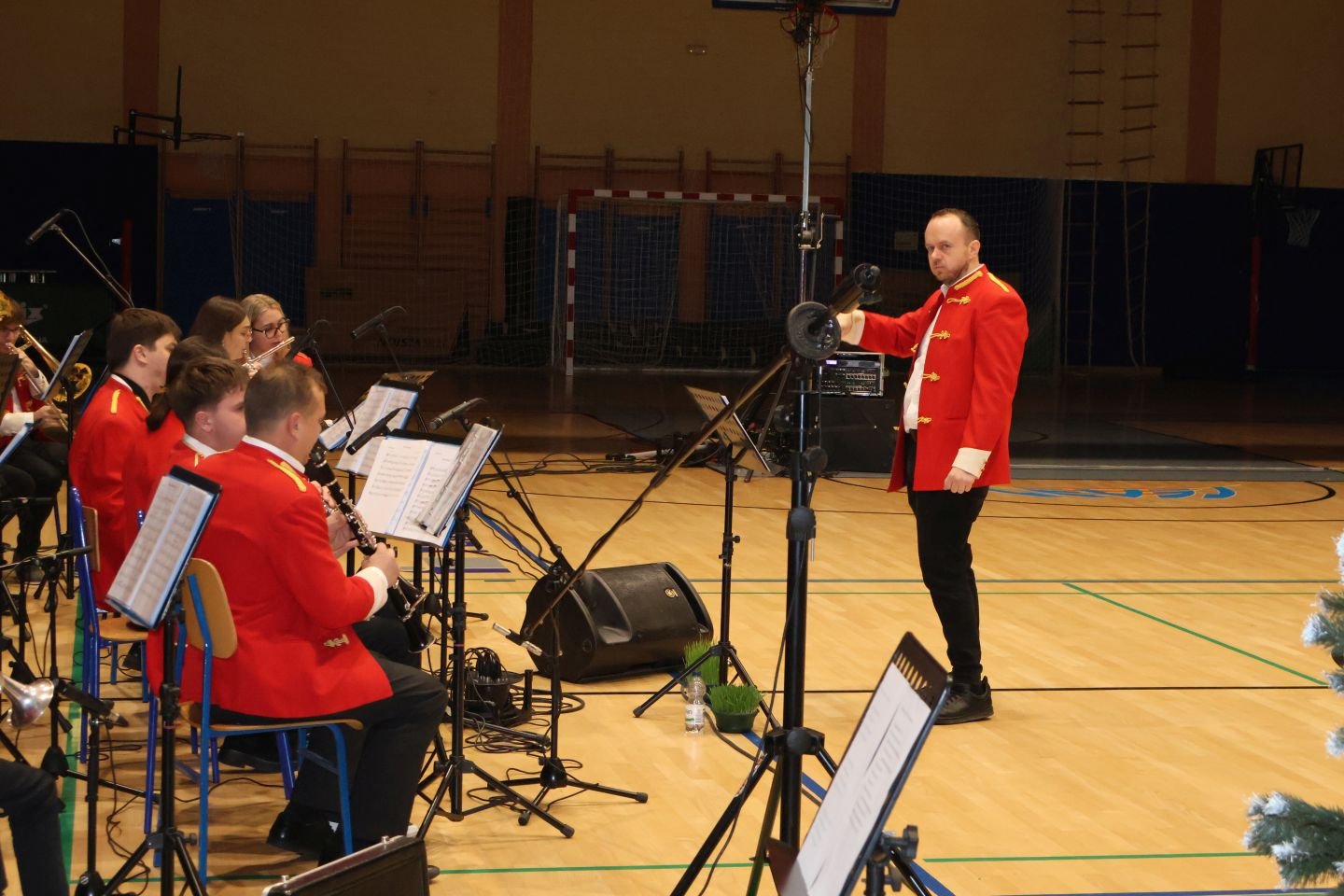 DONJI KRALJEVEC Tradicionalni božićno-novogodišnji koncert ispunio dvoranu OŠ Donji Kraljevec (19)