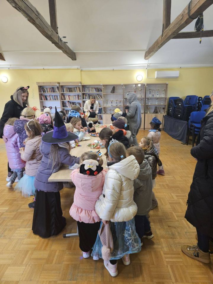 DONJI VIDOVEC Male maškare razveselile Općinu pjesmom, plesom i šarenim kostimima (9)