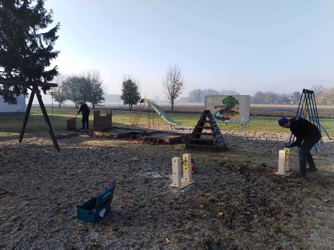 DONJI VIDOVEC Obnovljeno je dječje igralište NK Vidovčan (12) DONJI VIDOVEC Obnovljeno je dječje igralište NK Vidovčan (12)