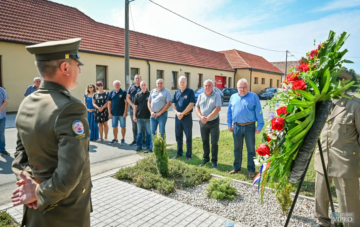 DRAŠKOVEC Grad Prelog obilježio godišnjicu smrti hrvatskog branitelja Krešimira Madića đ (15)