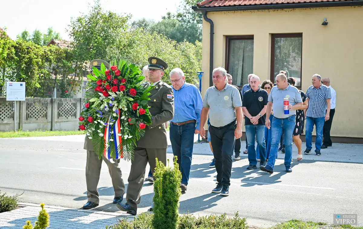 DRAŠKOVEC Grad Prelog obilježio godišnjicu smrti hrvatskog branitelja Krešimira Madića đ (8)