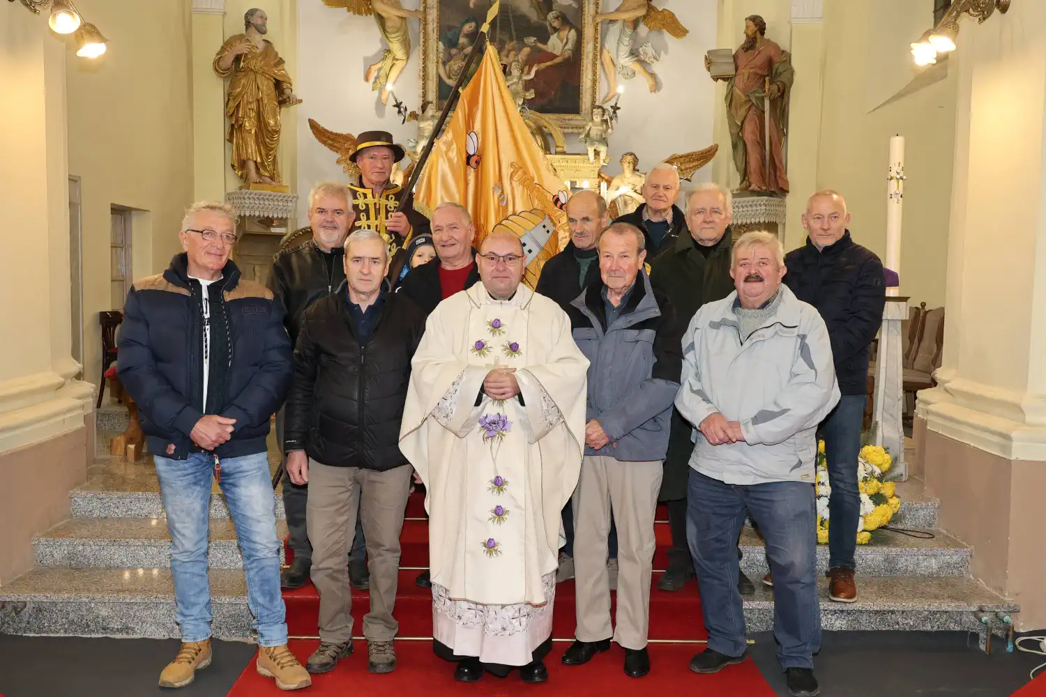 DRAŠKOVEC Svetkovina Svetog Amrozija i misa za pčelare u Župnoj crkvi sv. Roka (18)