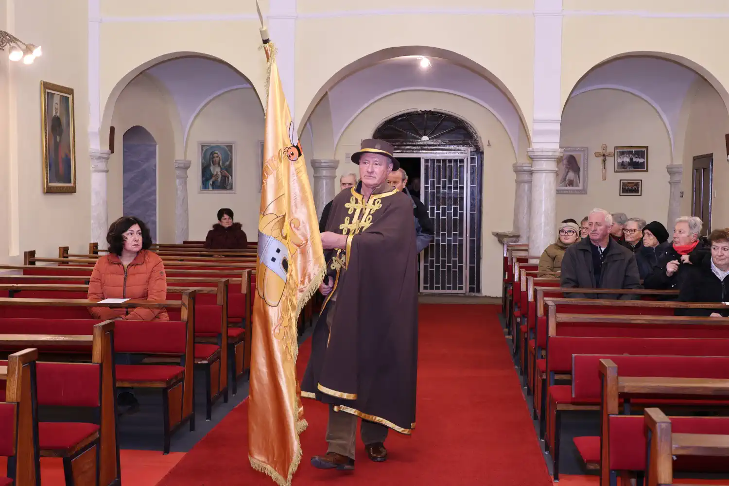 DRAŠKOVEC Svetkovina Svetog Amrozija i misa za pčelare u Župnoj crkvi sv. Roka (8)