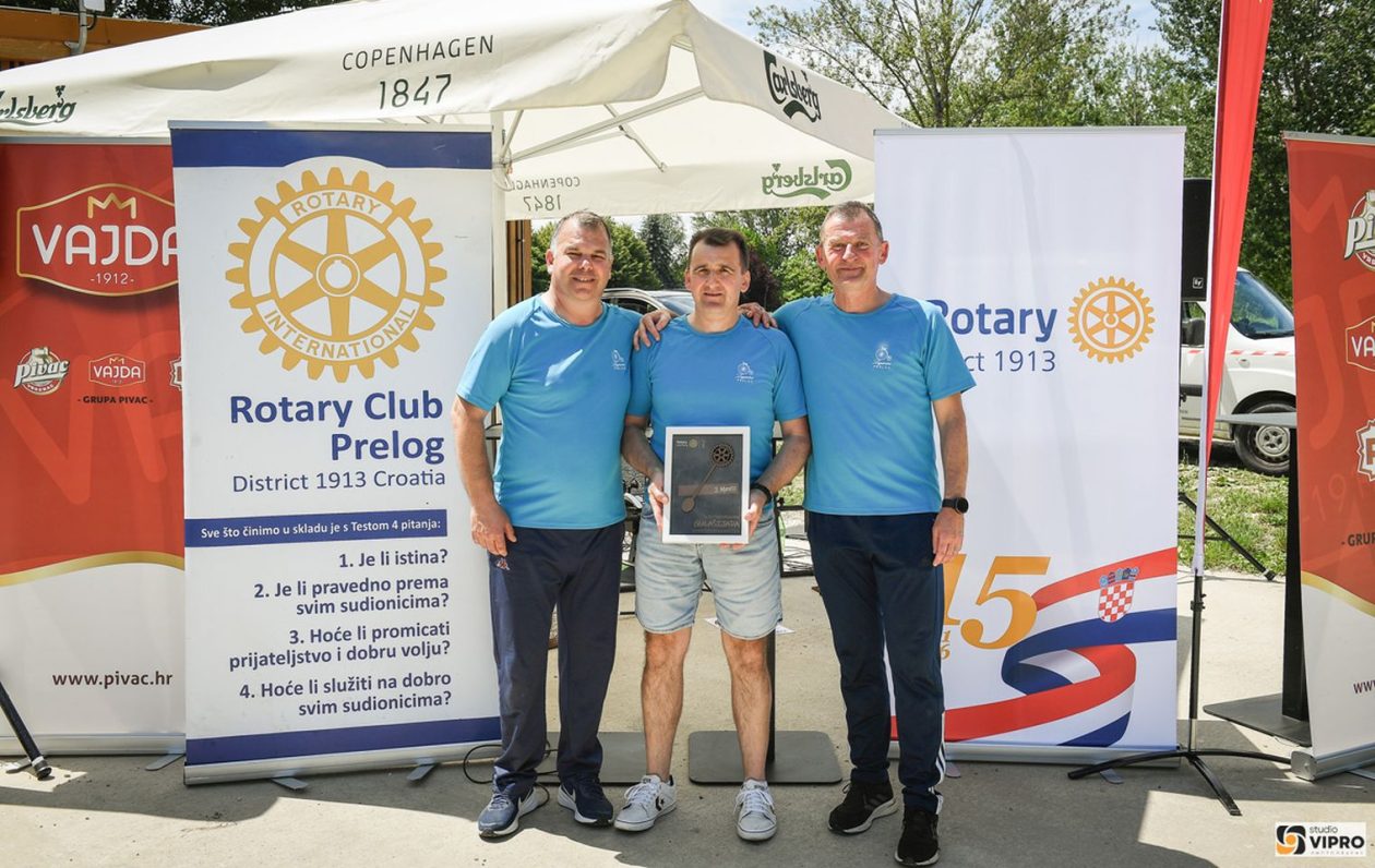 DRAVSKA GULAŠIJADA Rotary Club ponovno uspješan domaćin (24) DRAVSKA GULAŠIJADA Rotary Club ponovno uspješan domaćin (24)