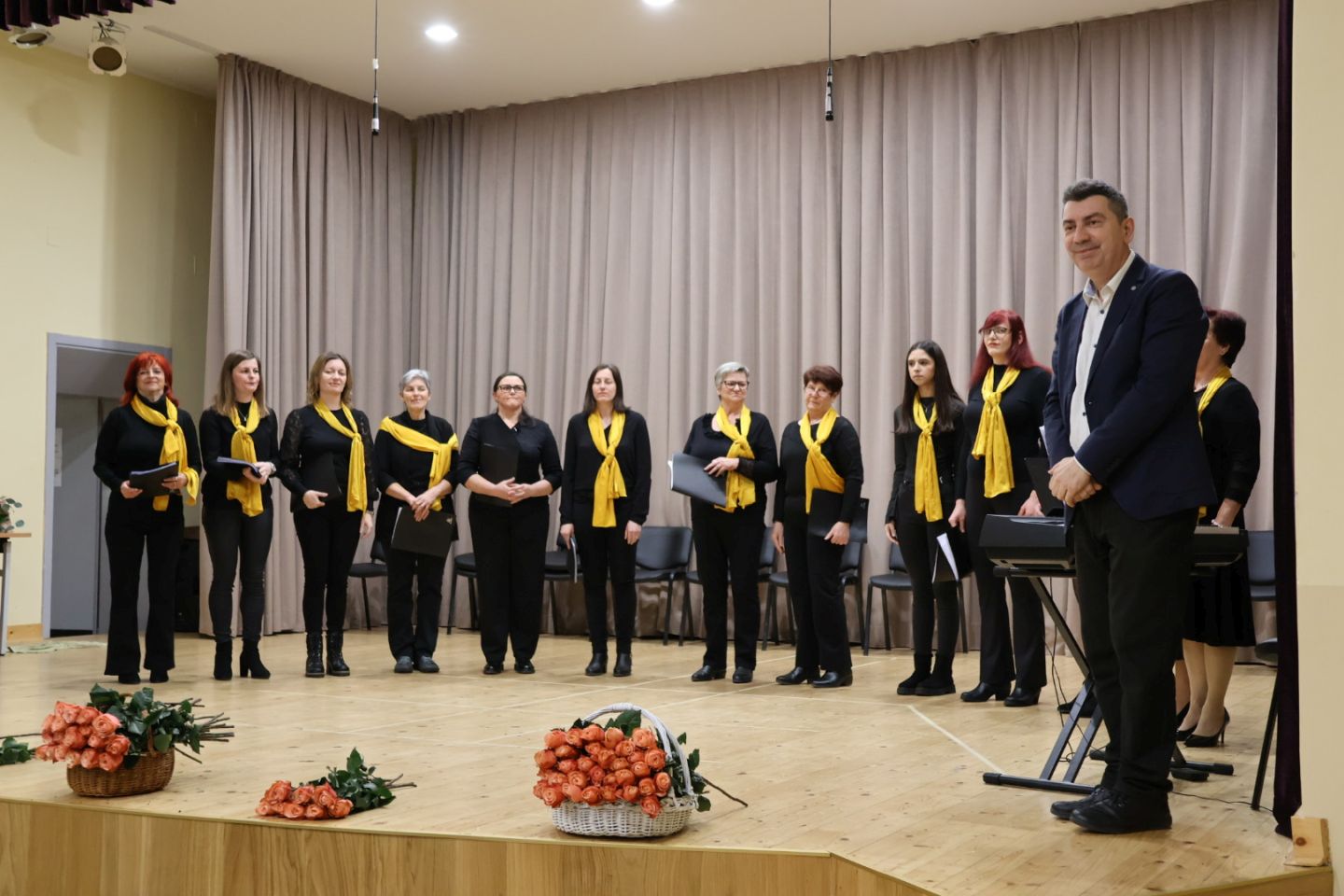 DRUŠTVO ŽENA SVETA MARIJA Marina Orehovec nova predsjednica nakon 15 godina Gordane Hunjadi (10)