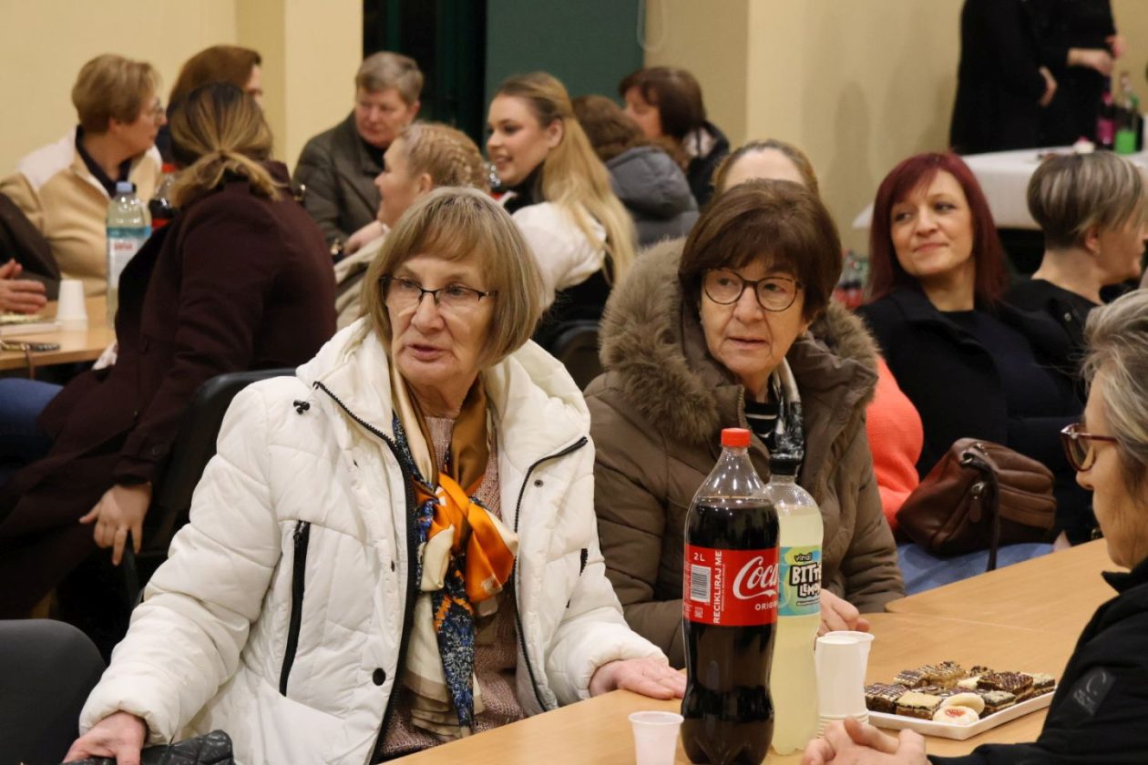 DRUŠTVO ŽENA SVETA MARIJA Marina Orehovec nova predsjednica nakon 15 godina Gordane Hunjadi (5)