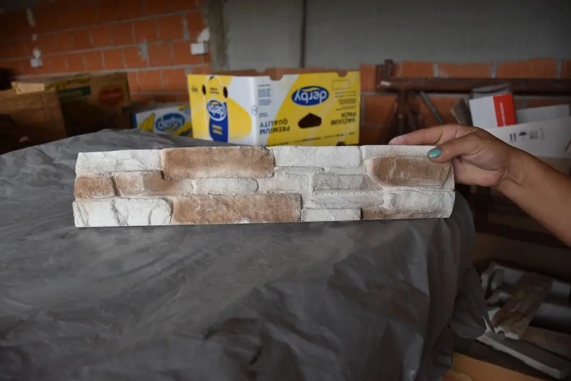 DSC_0049 (Medium) DSC_0049 (Medium)