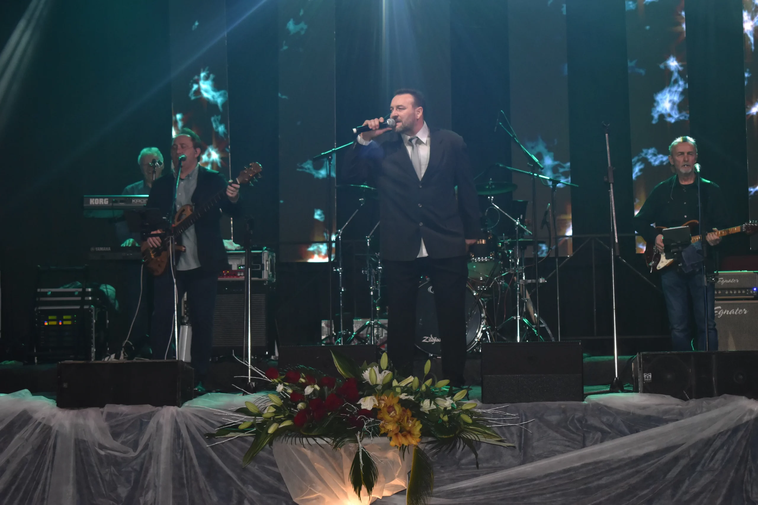 Strahoninec (3) hitovi energreena