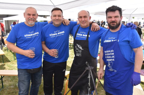 Sčukin berek, Gulašijada, naslovna Sčukin berek, Gulašijada, naslovna